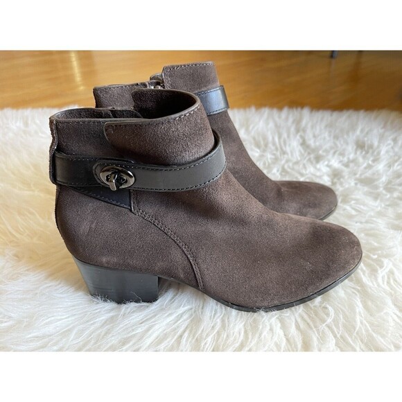 COACH Women's Sz 6 Patricia Bootie Dark Brown Suede Leather Block Heel - Picture 2 of 12